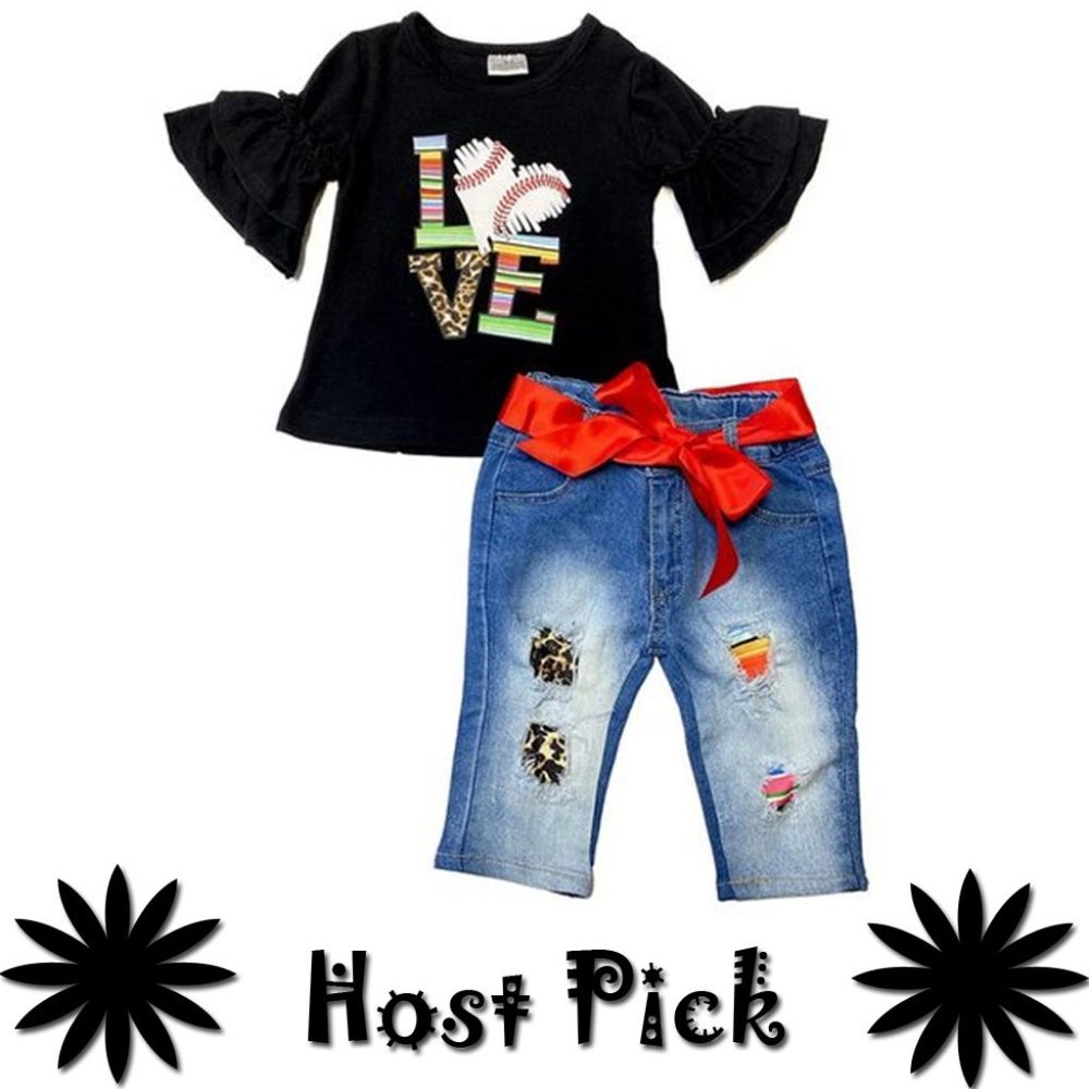 Love Top, Denim Capri, Hair Ties Set NEW 6-7🌻